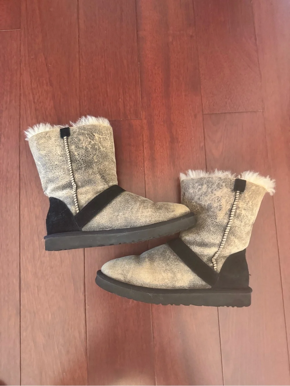 UGG Two-Tone Shearling Short Boots in Cream and Black